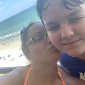 Meet your Posher, Beverly